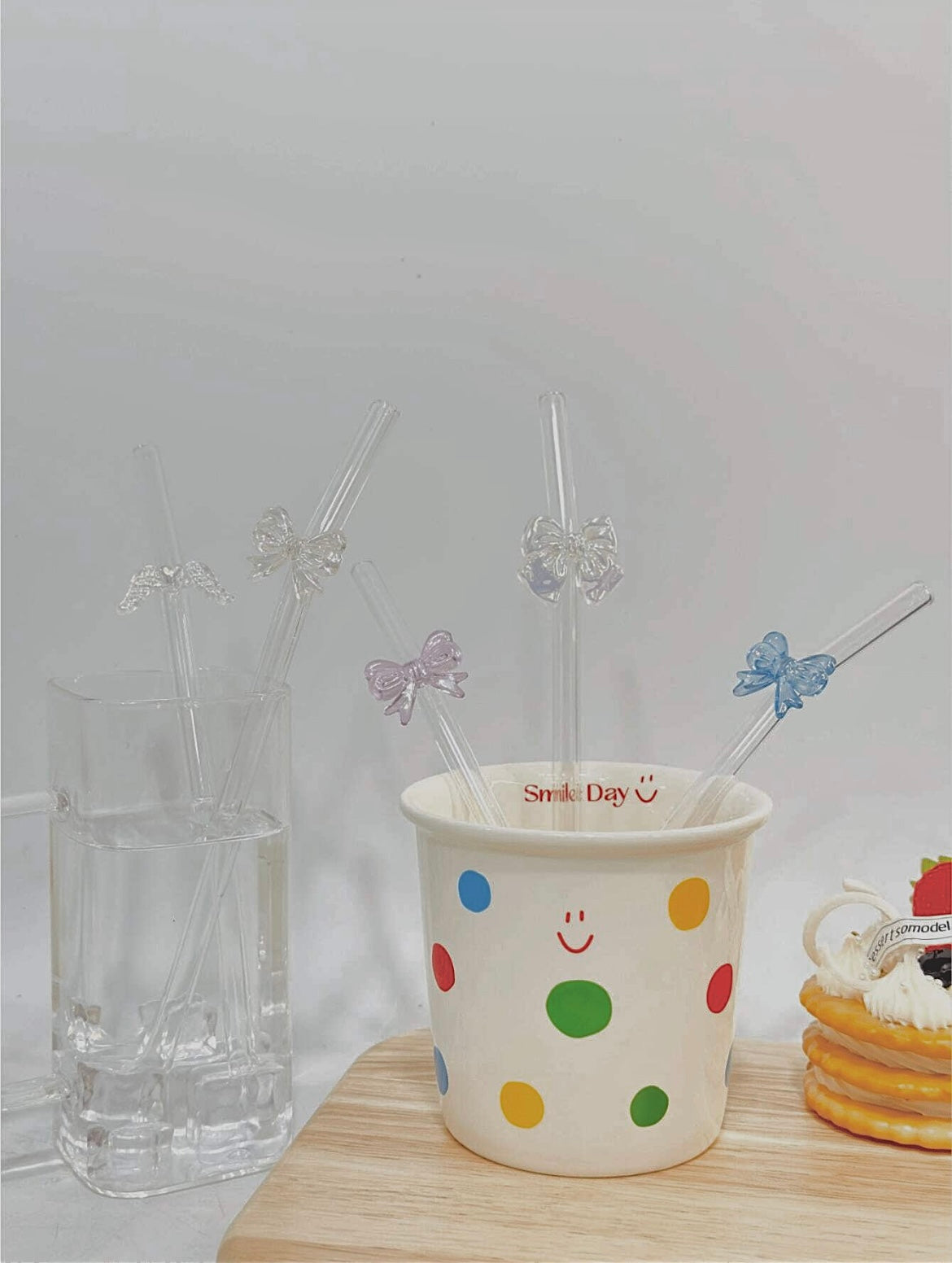 Glass Straw With Bow